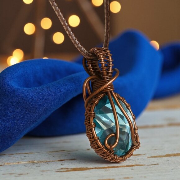 π Boho Chic Genuine Light Blue Quartz Copper Wire Wrapped Pendant Necklace - Picture 10 of 12